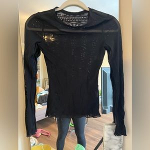 Mesh black top